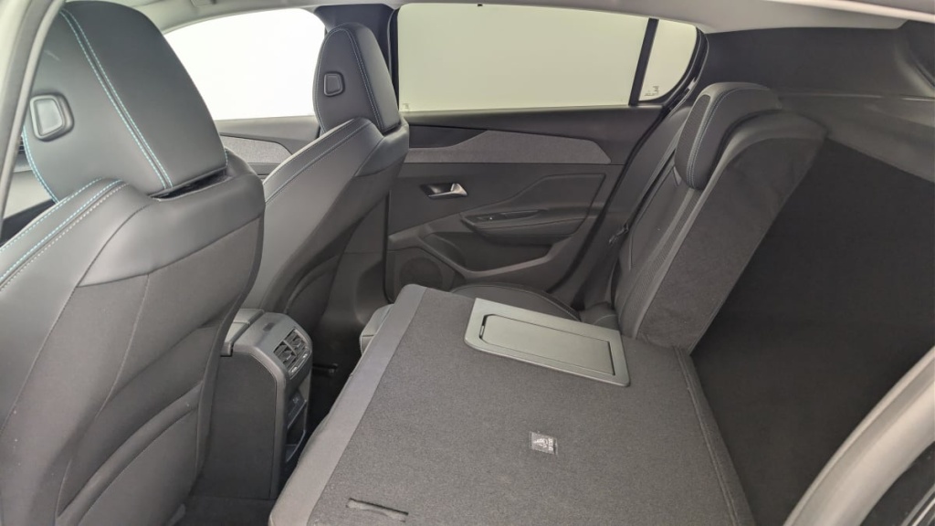 PEUGEOT 308 PureTech 130ch S S BVM6 Allure - ref: 1-367067 - Photo 12