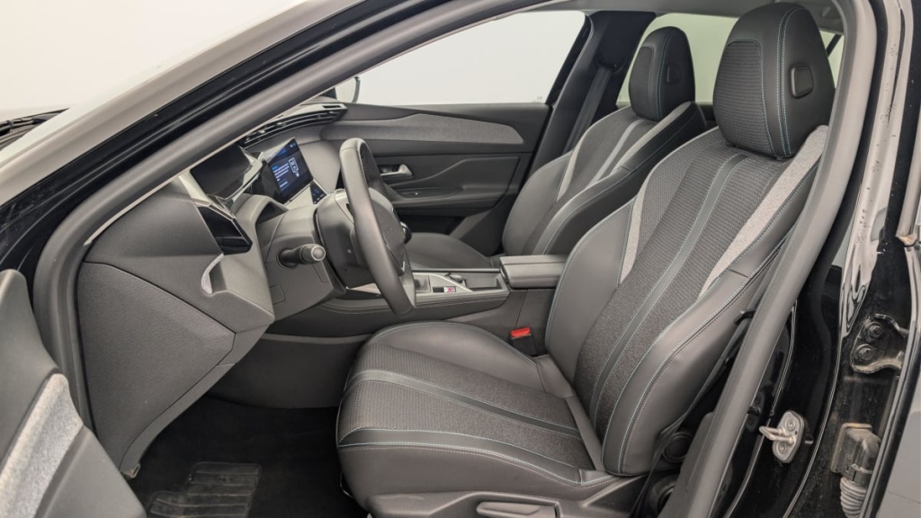 PEUGEOT 308 PureTech 130ch S S BVM6 Allure - ref: 1-367067 - Photo 16