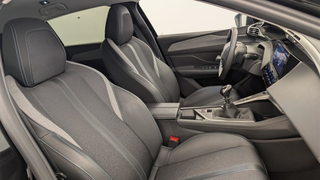 PEUGEOT 308 PureTech 130ch S S BVM6 Allure - ref: 1-367067 - Photo 9