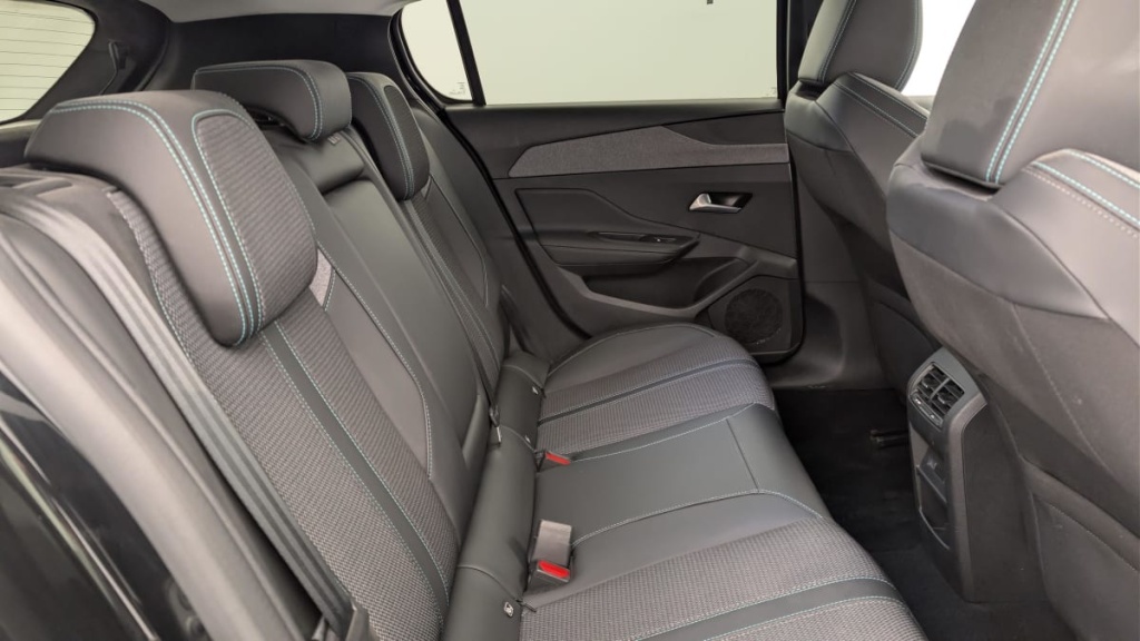 PEUGEOT 308 PureTech 130ch S S BVM6 Allure - ref: 1-367068 - Photo 10