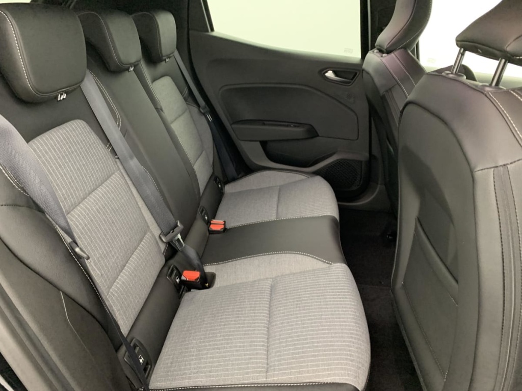 RENAULT Clio TCE 90 CH GSR2 TECHNO - ref: 1-367117 - Photo 10