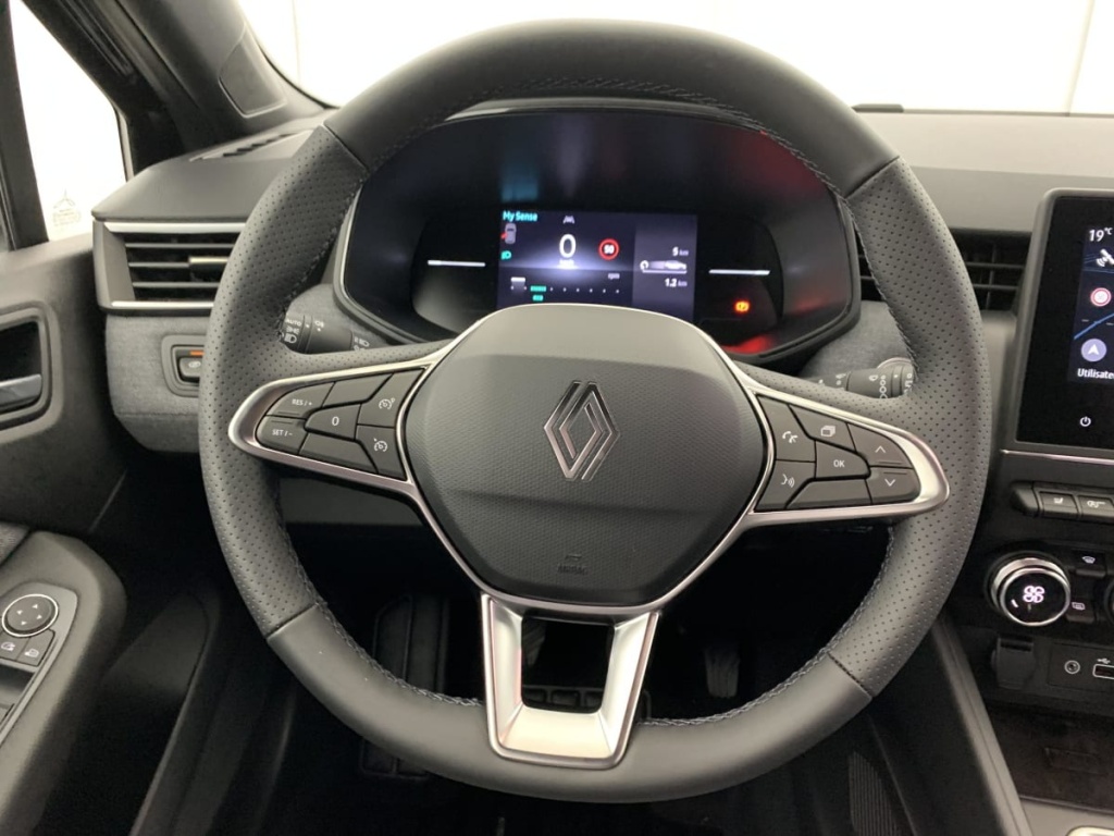 RENAULT Clio TCE 90 CH GSR2 TECHNO - ref: 1-367117 - Photo 15