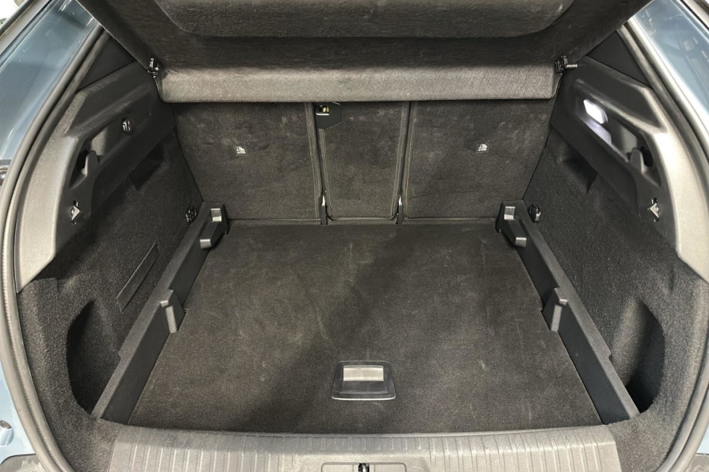 PEUGEOT 3008 HYBRID 136 E-DCS6 ALLURE - ref: 1-367143 - Photo 11