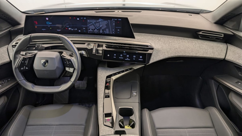 PEUGEOT 3008 HYBRID 136 E-DCS6 ALLURE - ref: 1-367145 - Photo 13