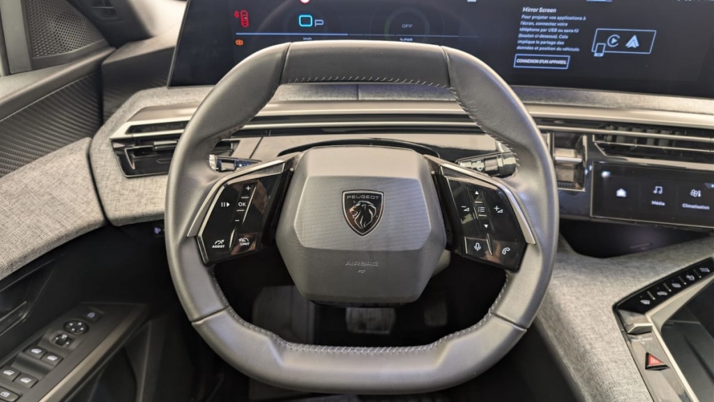 PEUGEOT 3008 HYBRID 136 E-DCS6 ALLURE - ref: 1-367147 - Photo 14