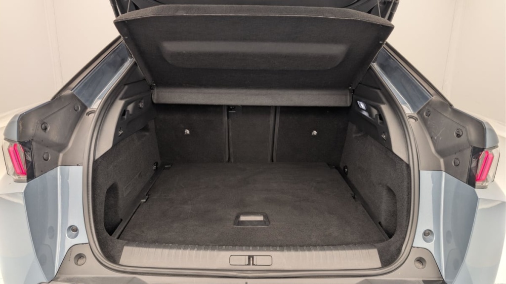 PEUGEOT 3008 Hybrid 136 e-DCS6 Allure - ref: 1-367150 - Photo 11