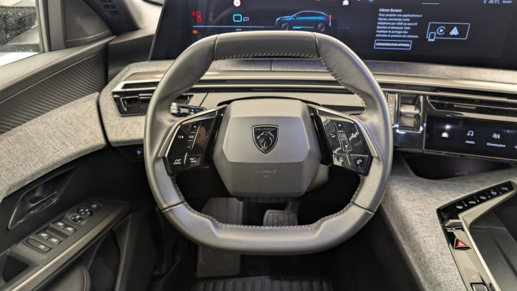 PEUGEOT 3008 Hybrid 136 e-DCS6 Allure - ref: 1-367150 - Photo 14