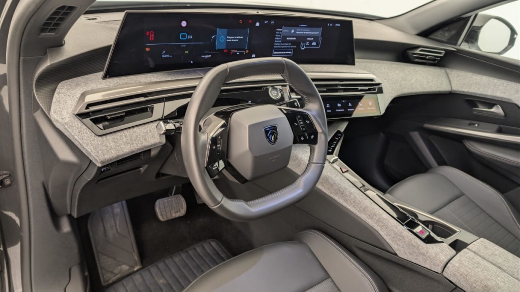 PEUGEOT 3008 HYBRID 136 E-DCS6 ALLURE - ref: 1-367152 - Photo 15