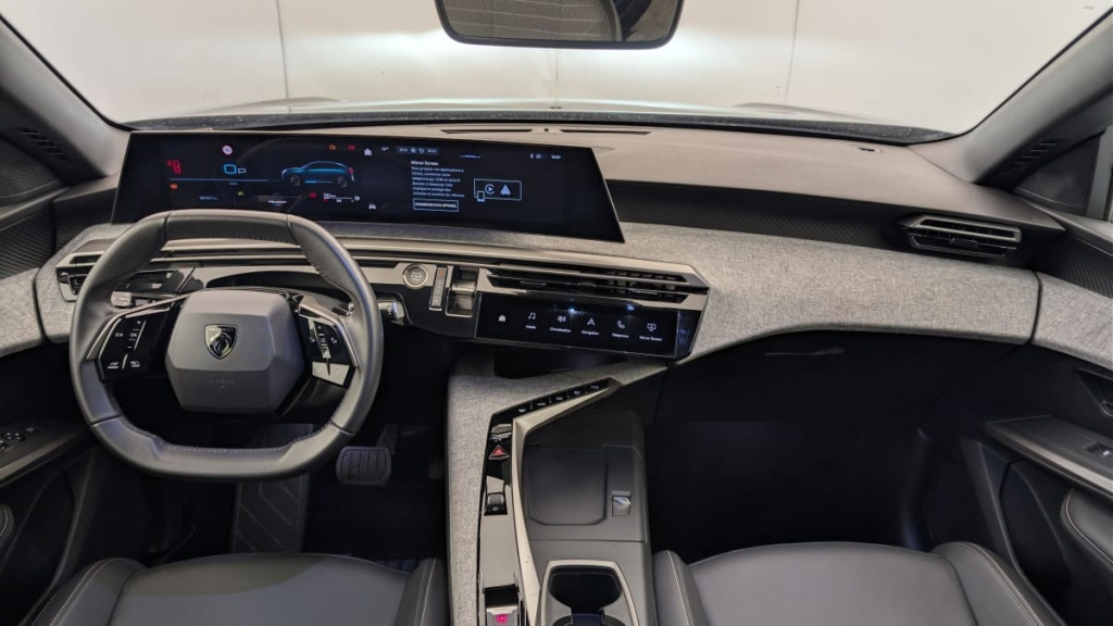 PEUGEOT 3008 HYBRID 136 E-DCS6 ALLURE - ref: 1-367154 - Photo 13