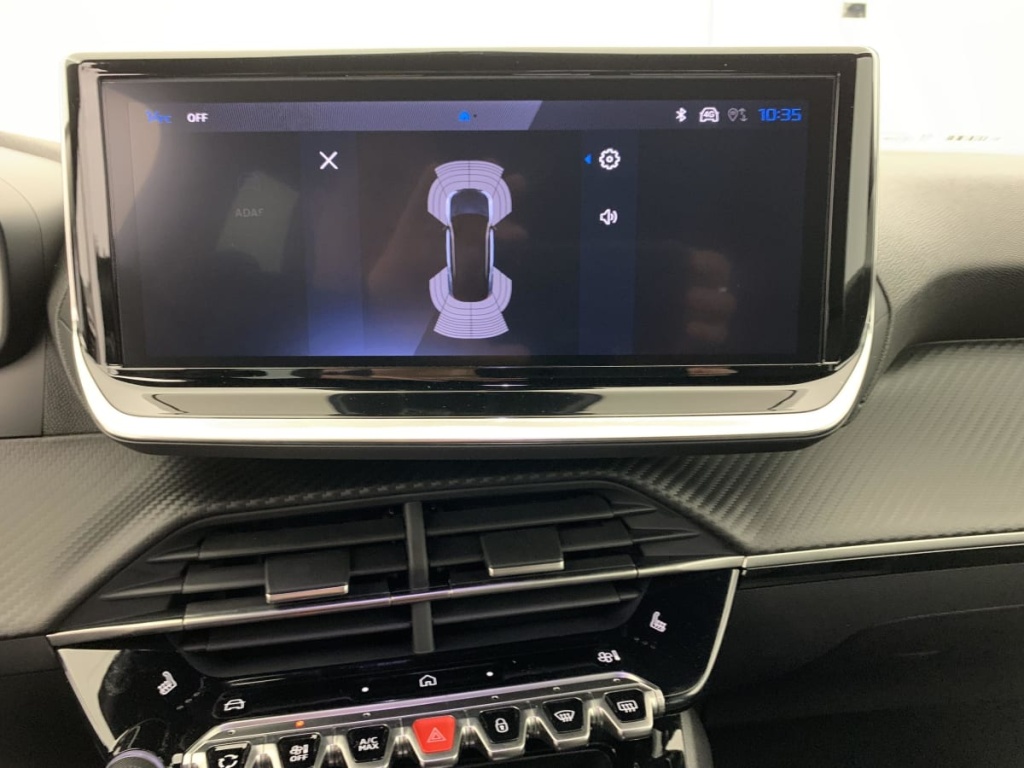 PEUGEOT 2008 Hybrid 145 e-DCS6 Allure - ref: 1-367176 - Photo 17