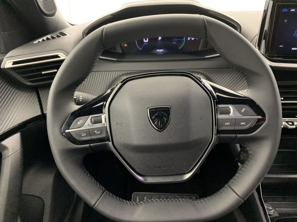 PEUGEOT 2008 Hybrid 145 e-DCS6 Allure - ref: 1-367214 - Photo 15