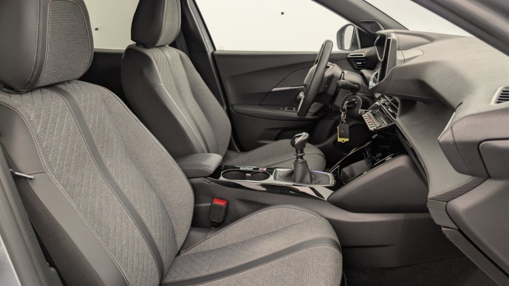 PEUGEOT 2008 100 S S BVM6 Allure - ref: 1-367285 - Photo 9