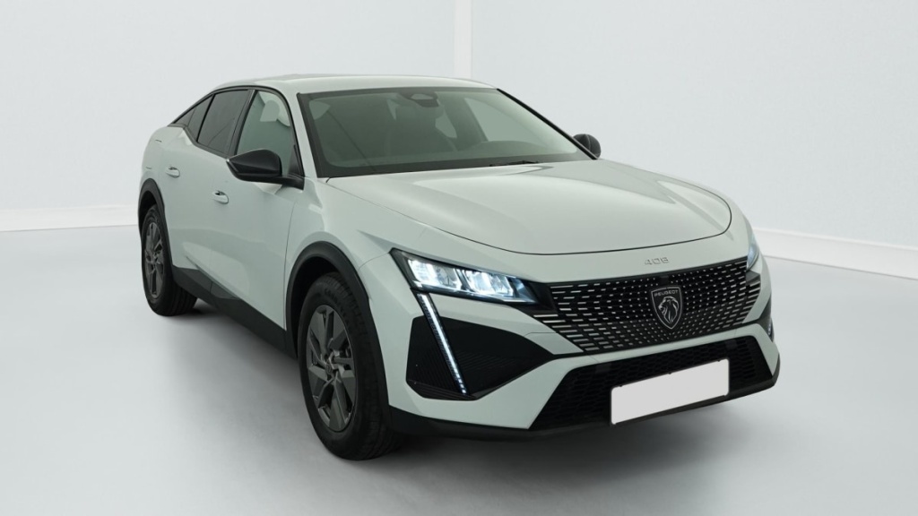 PEUGEOT 408 Hybrid 136 e-DCS6 Allure - ref: 1-367300 - Photo 1