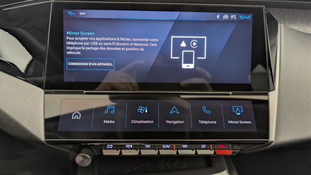 PEUGEOT 408 Hybrid 136 e-DCS6 Allure - ref: 1-367300 - Photo 17