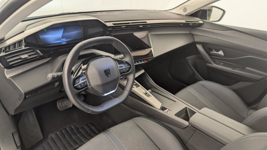 PEUGEOT 408 Hybrid 136 e-DCS6 Allure - ref: 1-367304 - Photo 15