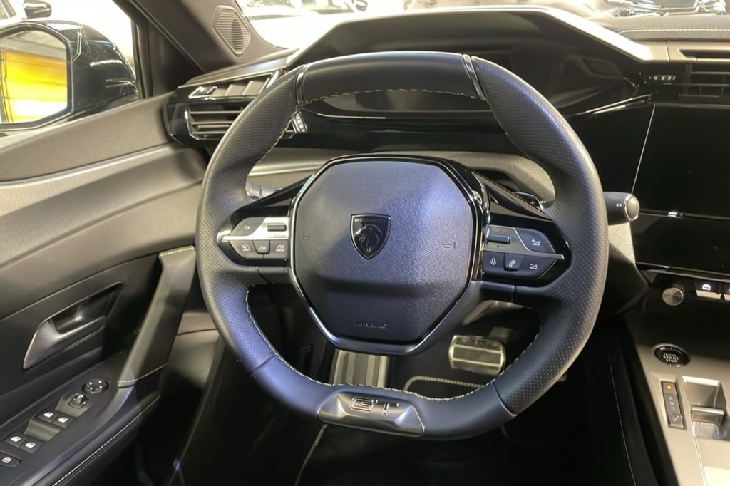 PEUGEOT 408 Hybrid 145 e-DCS6 GT - ref: 1-367374 - Photo 14