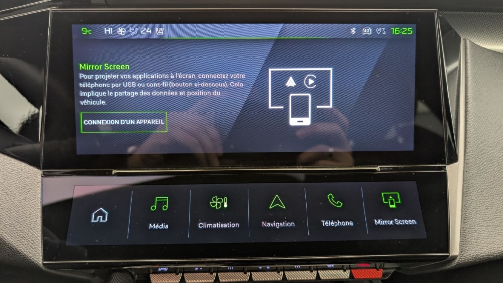 PEUGEOT 408 Hybrid 145 e-DCS6 GT - ref: 1-367378 - Photo 18