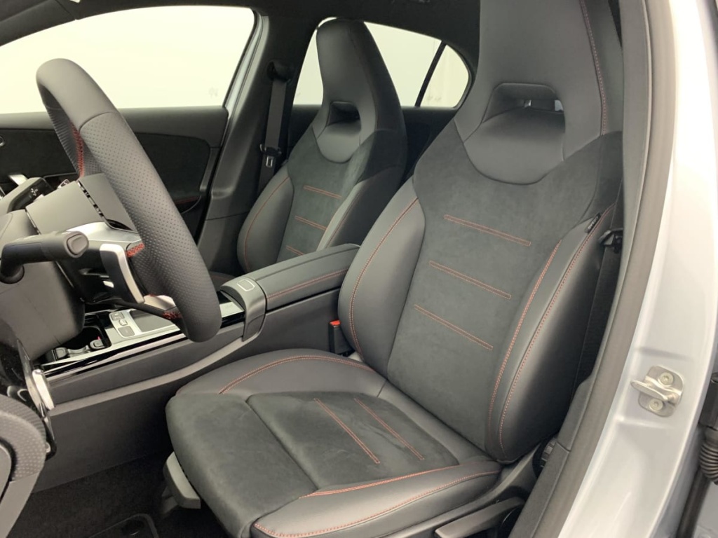 MERCEDES Classe A 200 d 8G-DCT AMG Line - ref: 1-367393 - Photo 20