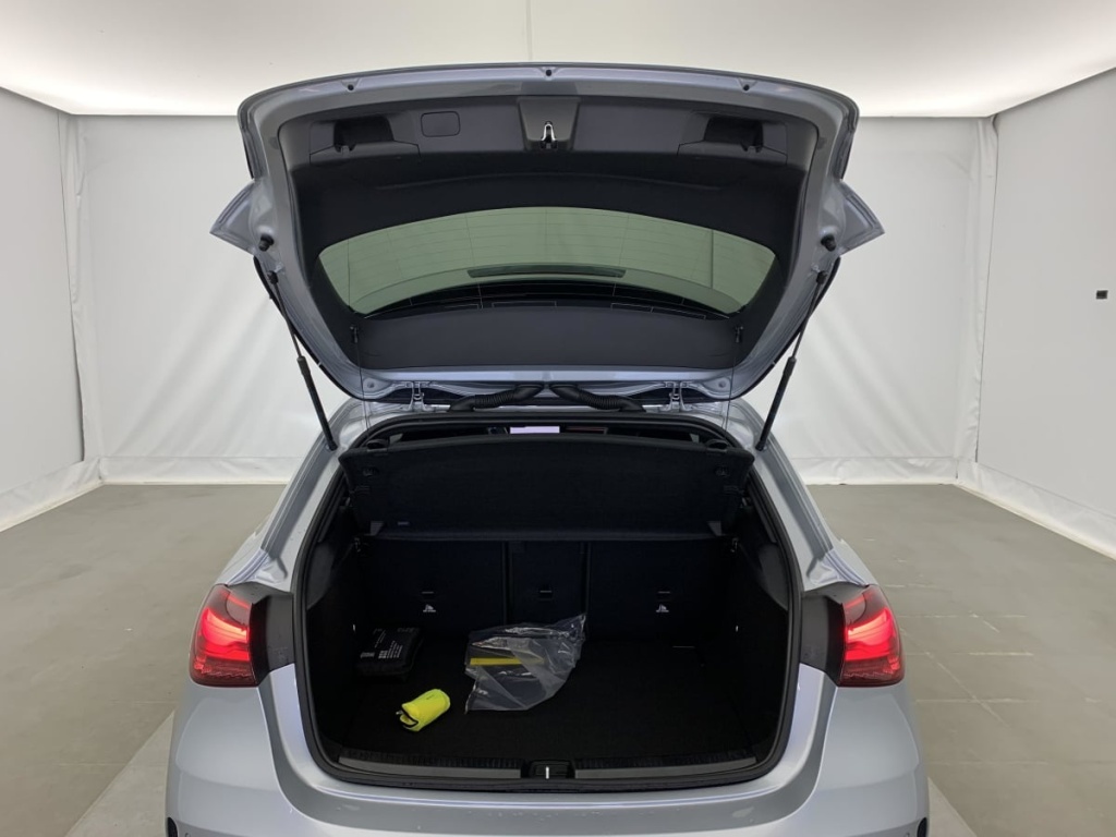 MERCEDES Classe A 200 d 8G-DCT AMG Line - ref: 1-367397 - Photo 11