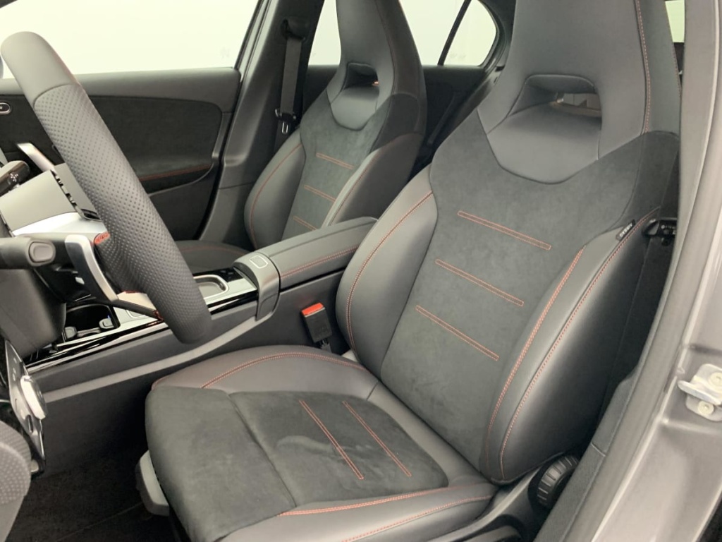 MERCEDES Classe A 200 d 8G-DCT AMG Line - ref: 1-367403 - Photo 20