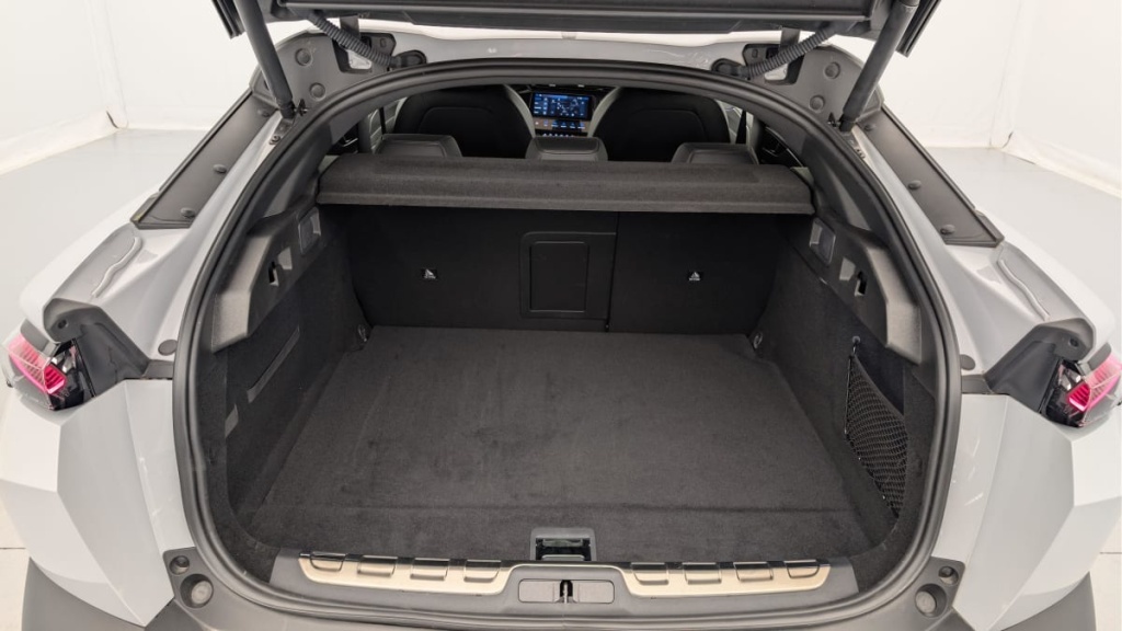 PEUGEOT 408 PHEV 225 e-EAT8 GT - ref: 1-367562 - Photo 11