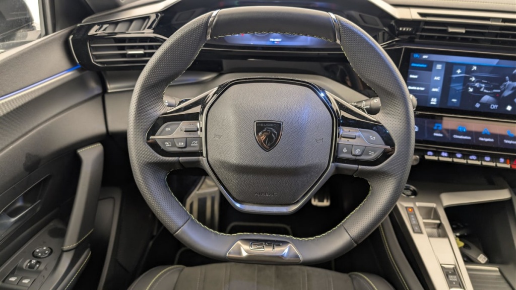 PEUGEOT 408 PHEV 225 e-EAT8 GT - ref: 1-367562 - Photo 14