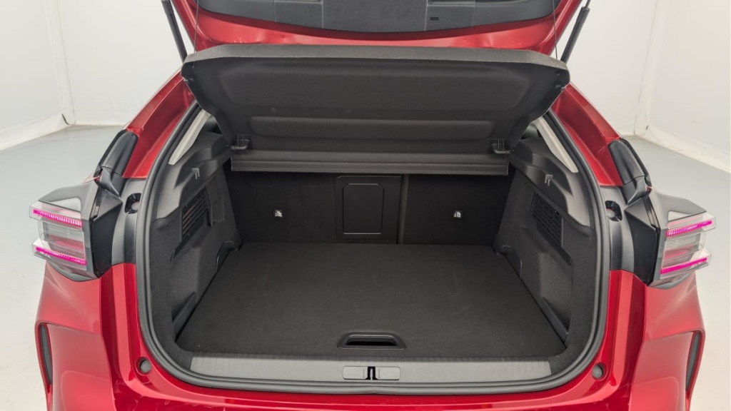 CITROEN C4 Hybride 136 e-DCS6 Max - ref: 1-367697 - Photo 11