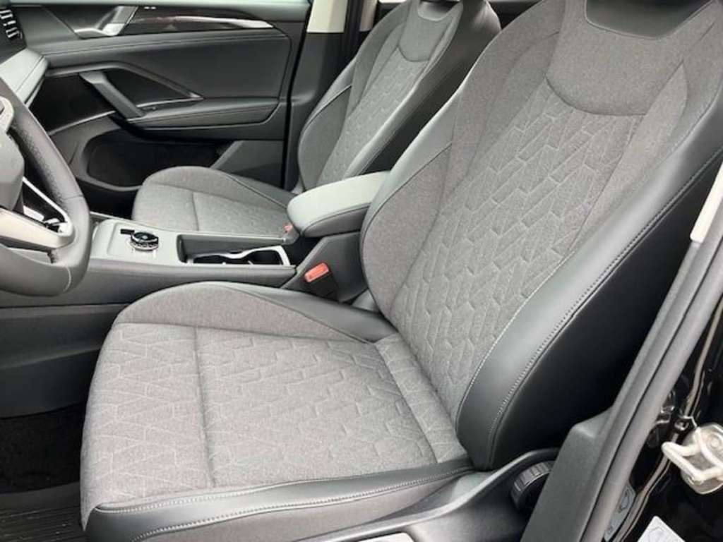 VOLKSWAGEN Tiguan 1.5 eTSI 150CV DSG7 LIFE PLUS - ref: 1-367755 - Photo 15