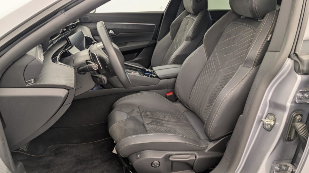 PEUGEOT 508 Hybrid 225 e-EAT8 Allure - ref: 1-368044 - Photo 16
