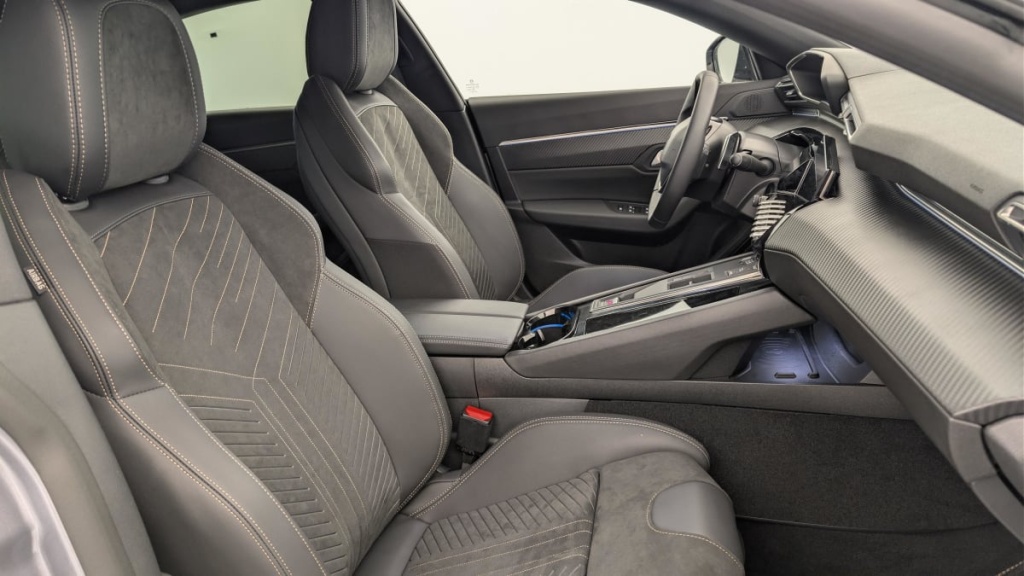 PEUGEOT 508 Hybrid 225 e-EAT8 Allure - ref: 1-368044 - Photo 9