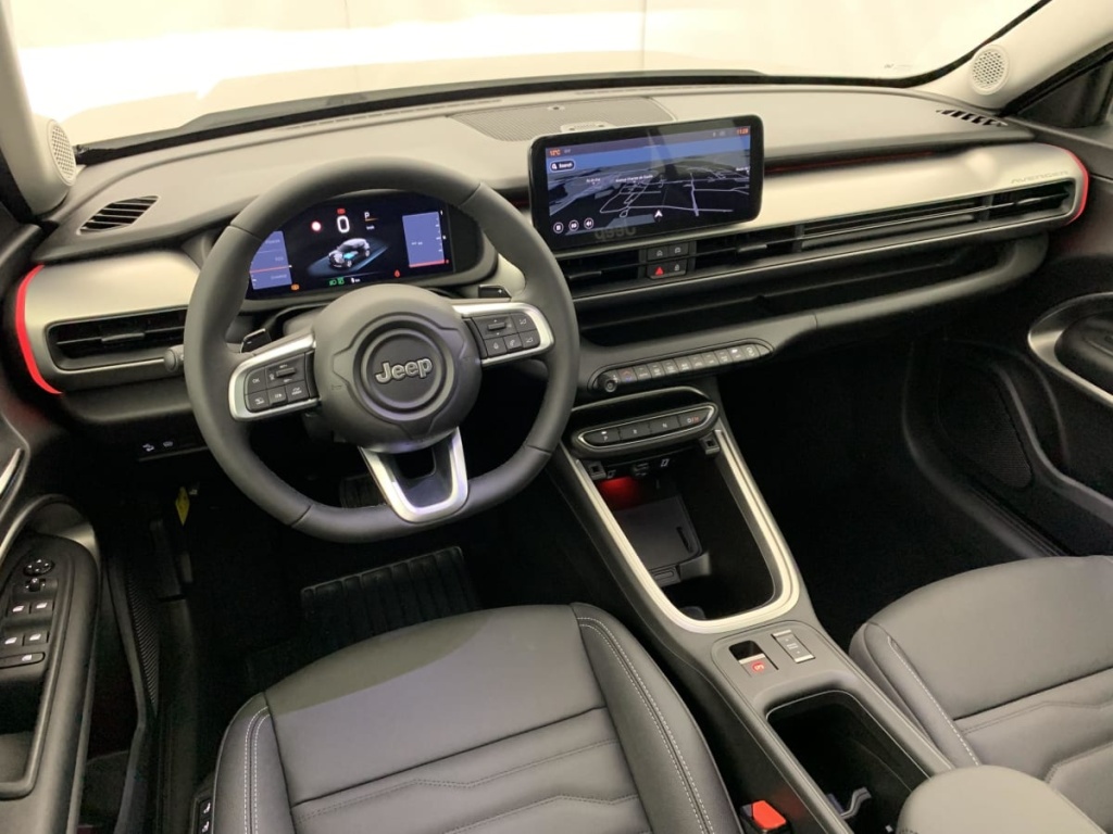 JEEP Avenger 1.2 Turbo T3 110 ch e-Hybrid BVR6 Summit - ref: 1-368147 - Photo 15