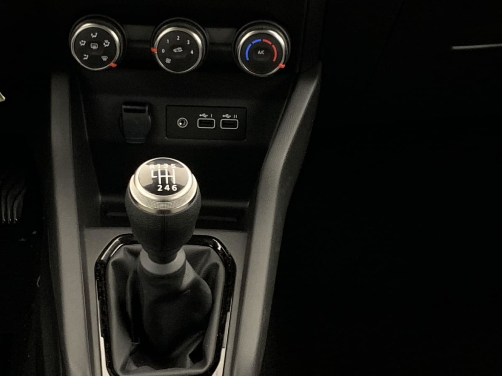 RENAULT Clio TCE 90 CH GSR2 EVOLUTION - ref: 1-368300 - Photo 15