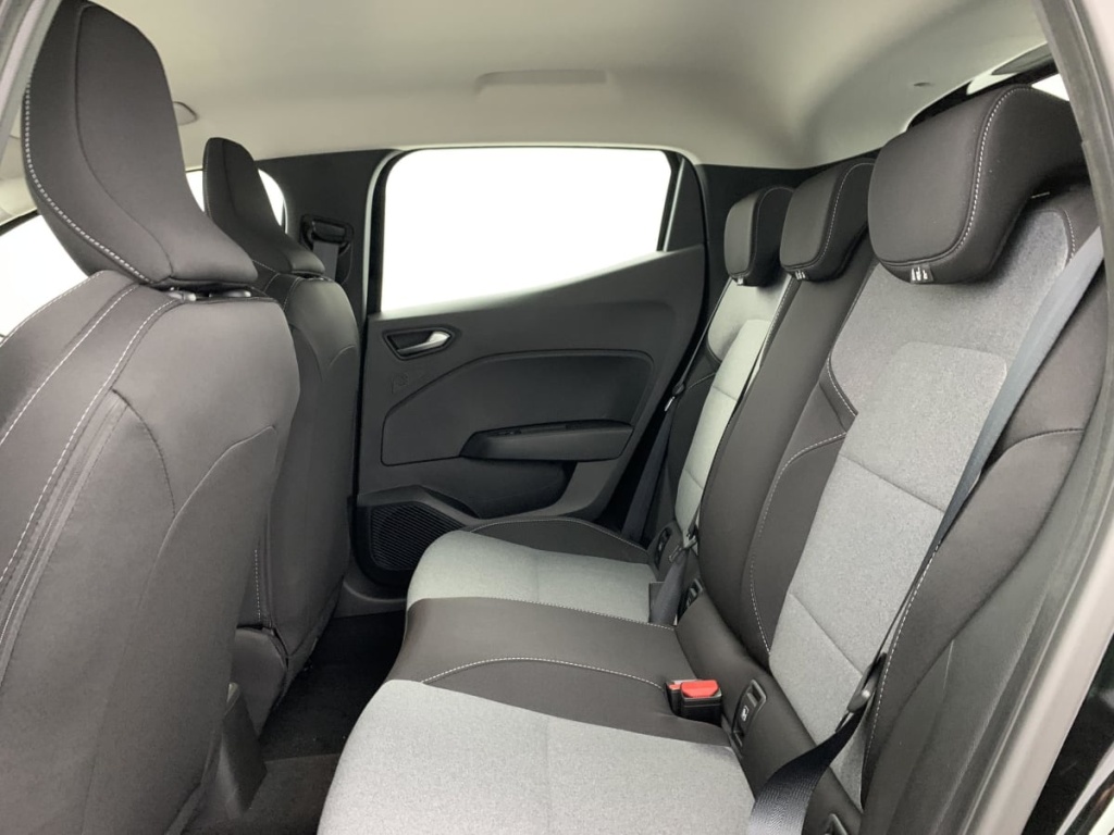 RENAULT Clio TCE 90 CH GSR2 EVOLUTION - ref: 1-368303 - Photo 17