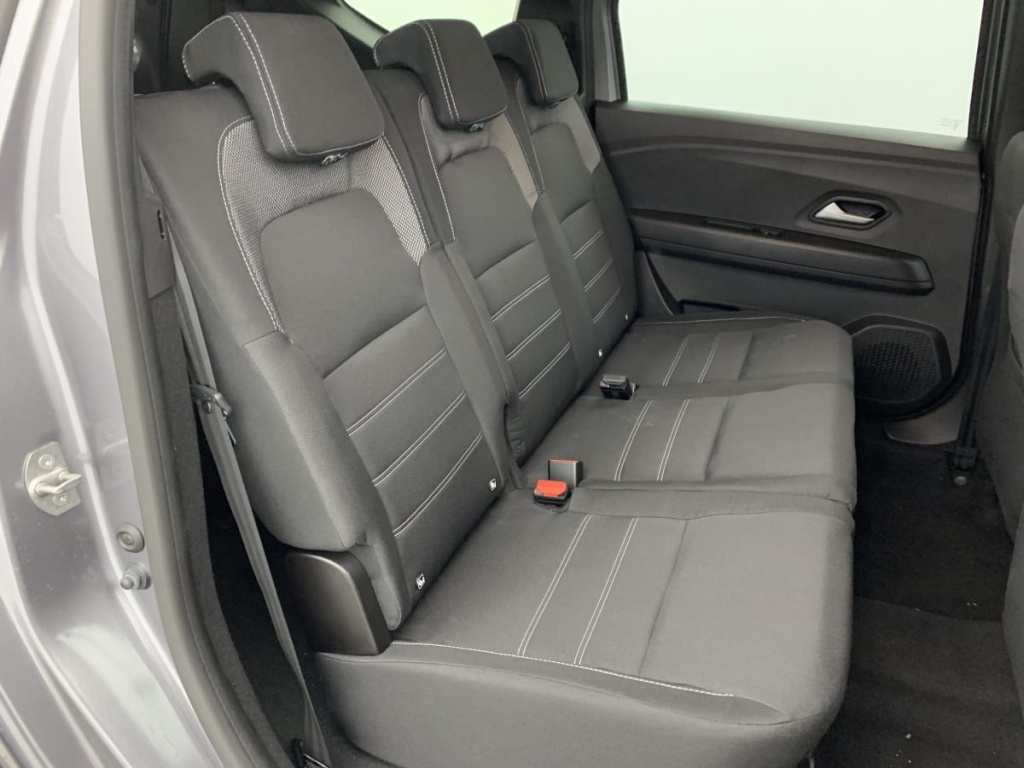 DACIA Jogger TCe 110 7 places GSR2 Expression - ref: 1-368437 - Photo 10