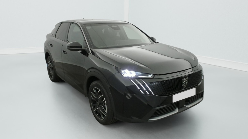 PEUGEOT 3008 Hybrid 145 e-DCS6 Allure - ref: 1-368567 - Photo 1