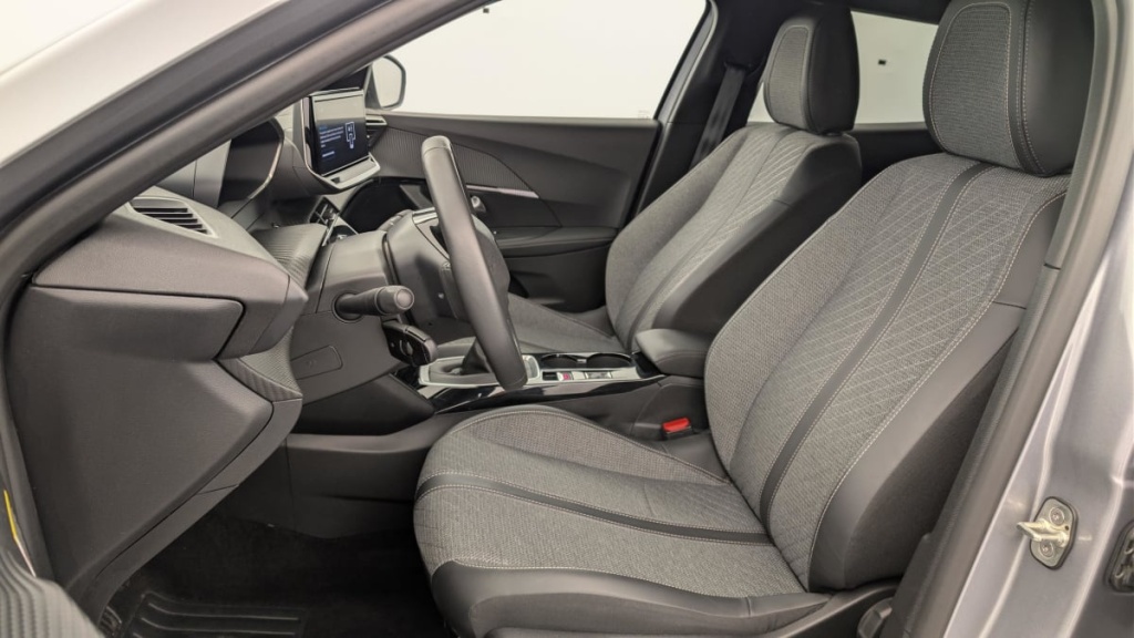 PEUGEOT 2008 100 S S BVM6 Allure - ref: 1-368828 - Photo 16