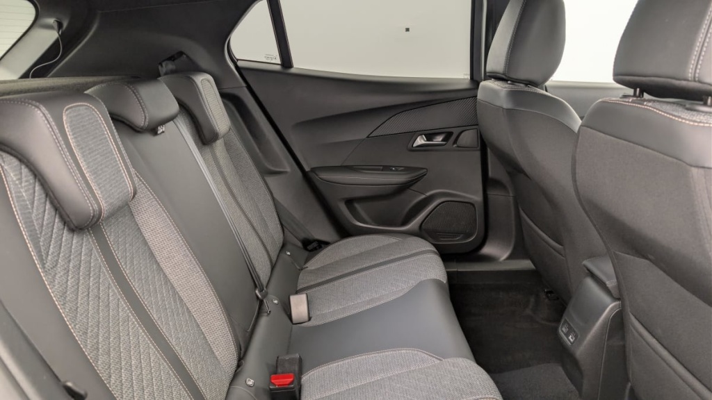 PEUGEOT 2008 100 S S BVM6 Allure - ref: 1-368841 - Photo 10