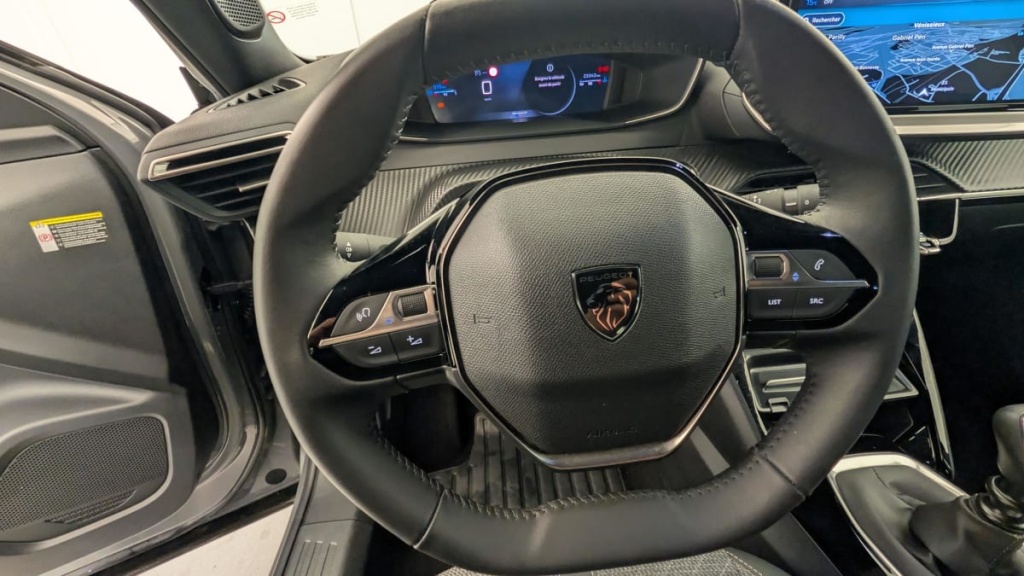 PEUGEOT 2008 100 S S BVM6 Allure - ref: 1-368844 - Photo 19