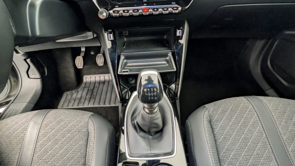 PEUGEOT 2008 100 S S BVM6 Allure - ref: 1-368844 - Photo 20