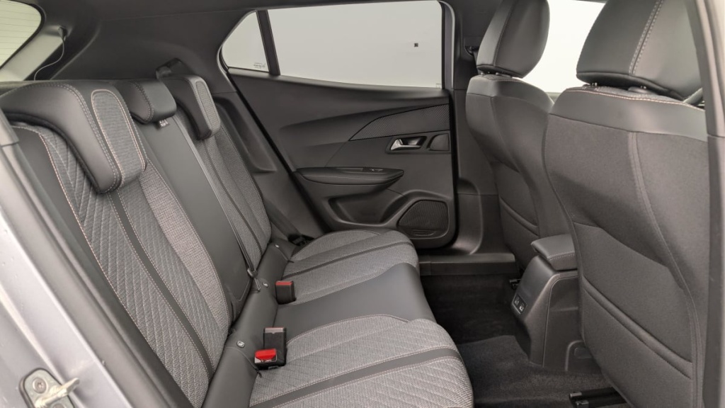 PEUGEOT 2008 100 S S BVM6 Allure - ref: 1-368867 - Photo 10