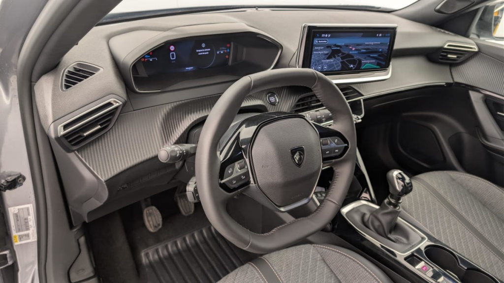 PEUGEOT 2008 100 S S BVM6 Allure - ref: 1-368867 - Photo 15