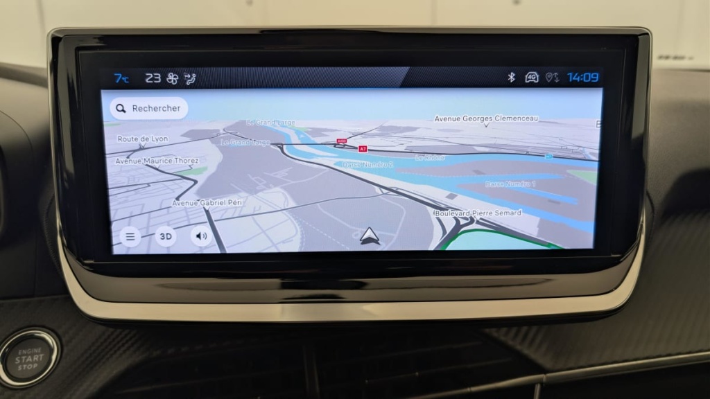 PEUGEOT 2008 100 S S BVM6 Allure - ref: 1-368867 - Photo 18