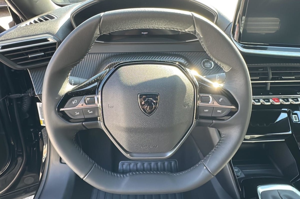 PEUGEOT 2008 100 S S BVM6 Allure - ref: 1-368875 - Photo 14