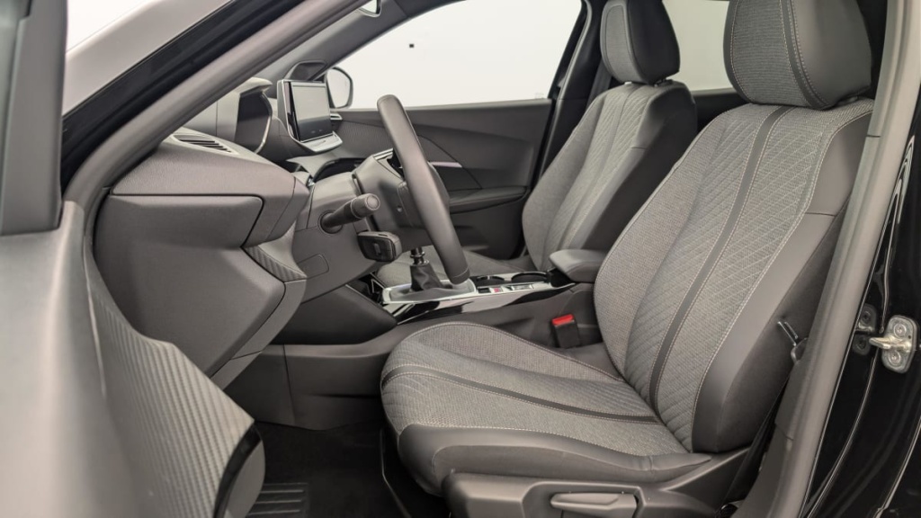 PEUGEOT 2008 100 S S BVM6 Allure - ref: 1-368880 - Photo 16