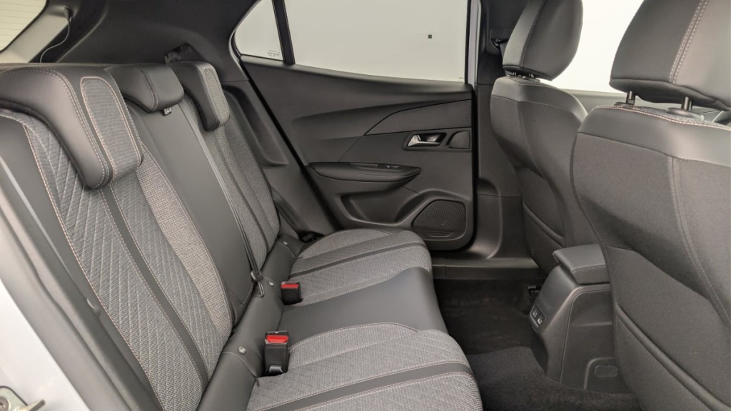 PEUGEOT 2008 100 S S BVM6 Allure - ref: 1-368884 - Photo 10