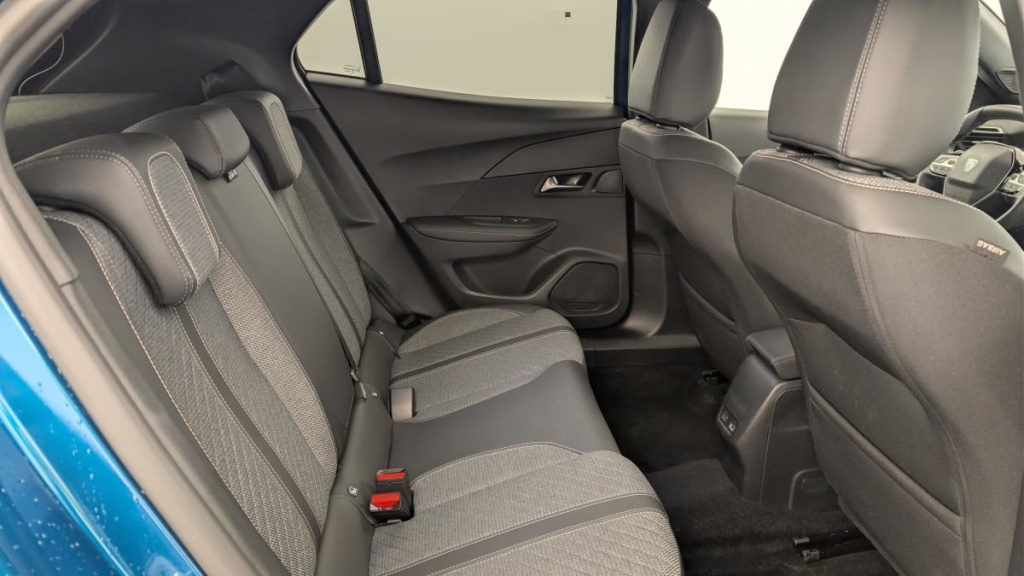 PEUGEOT 2008 100 S S BVM6 Allure - ref: 1-368890 - Photo 10