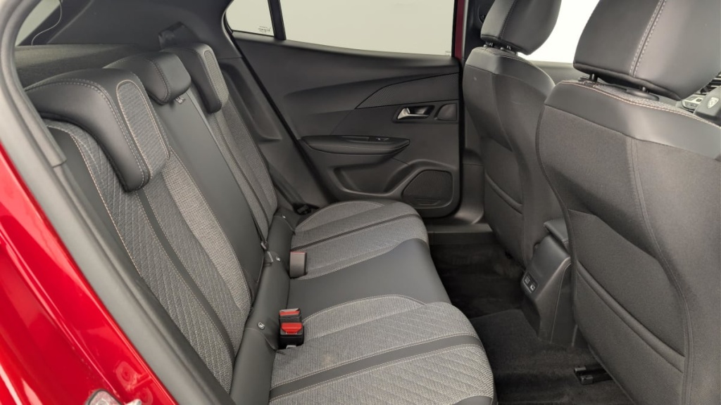 PEUGEOT 2008 100 S S BVM6 Allure - ref: 1-368921 - Photo 10