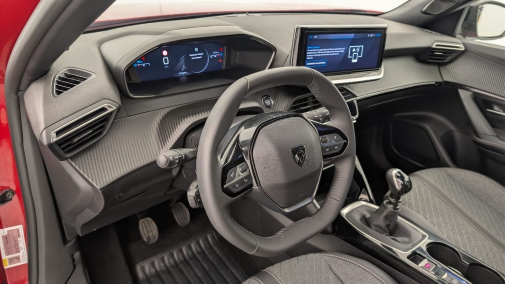 PEUGEOT 2008 100 S S BVM6 Allure - ref: 1-368923 - Photo 15