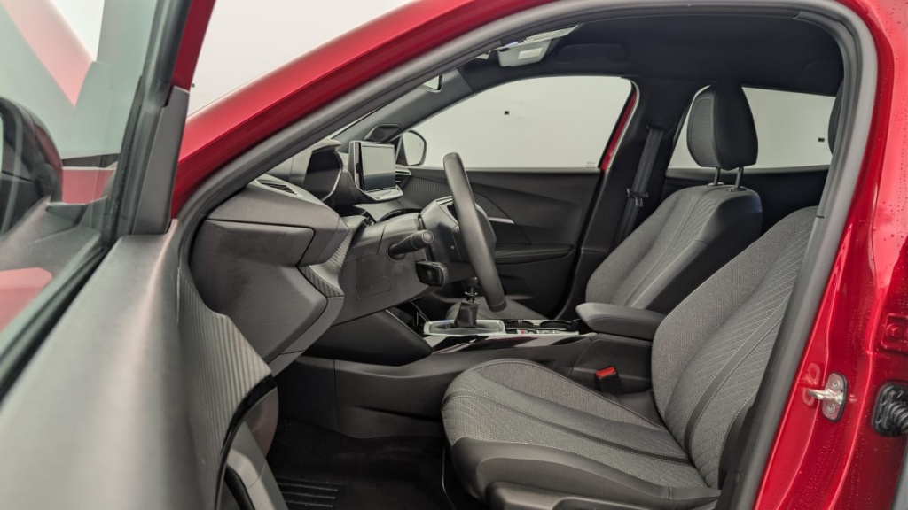 PEUGEOT 2008 100 S S BVM6 Allure - ref: 1-368924 - Photo 16