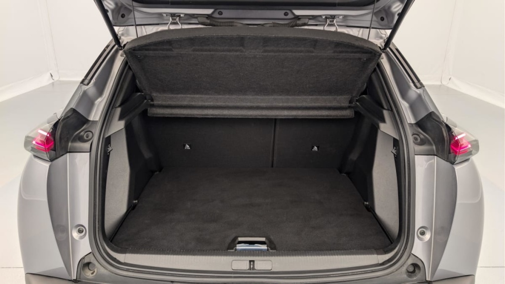 PEUGEOT 2008 Hybrid 136 e-DCS6 Allure - ref: 1-368968 - Photo 11